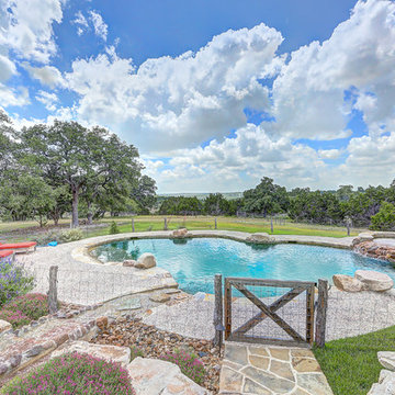 Luxury Backyard Retreat (Turkey Knob)