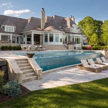 Luxury on the Lake