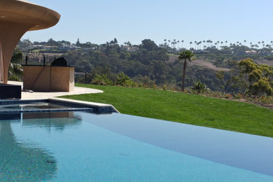 Malibu Infinity Pool