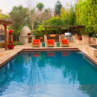 Idee per una piscina mediterranea rettangolare