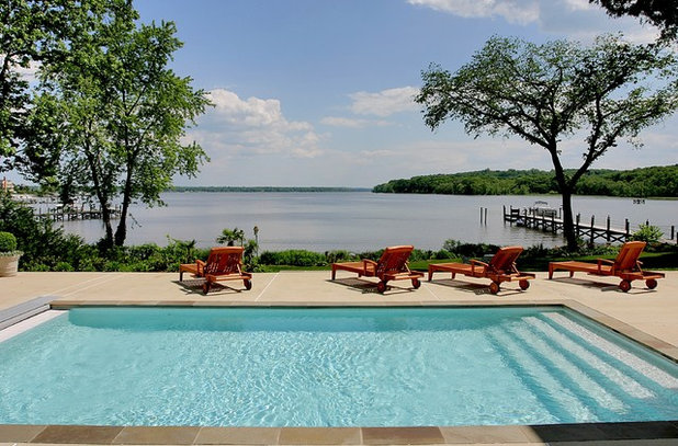 Beach Style Pool by BROWN DAVIS ARCHITECTURE & INTERIORS