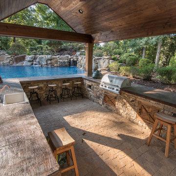 Milton Backyard Paradise in The Manor