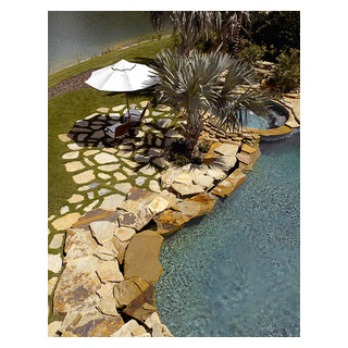 Model Merchandising - Marc Rutenberg Homes - Mediterranean - Pool ...