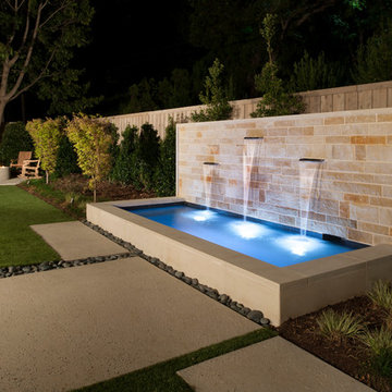 Modern Spa / Water Feature