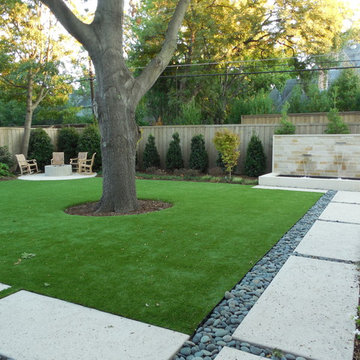 Modern Spa / Water Feature