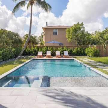 Modern Straight Line Pool & Spa in Fort Lauderdale