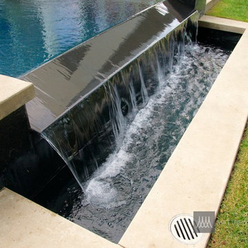 Modern Swimming Pool with Negative Edge Spillway