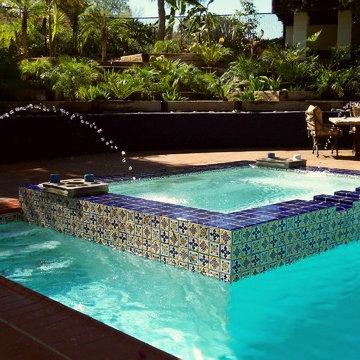 More pool photos from Latin Accents tiles