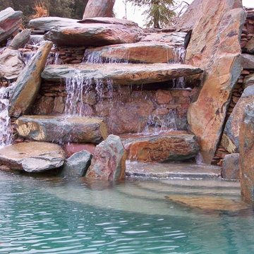 Natural Rock Boulder Pool