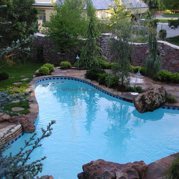 Nichols Hills Estate - Small Backyard with Pool