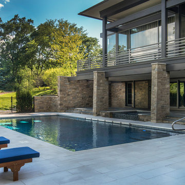 Oakbrook, IL Modern Swimming Pool and Hot Tub with Steppers