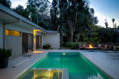 Pool - modern pool idea in Los Angeles