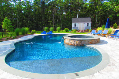 Osterville, Cape Cod: Pool with Spa