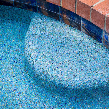 Pebble Bottom Pool - StoneScapes Tropic Blue with Blue Glass