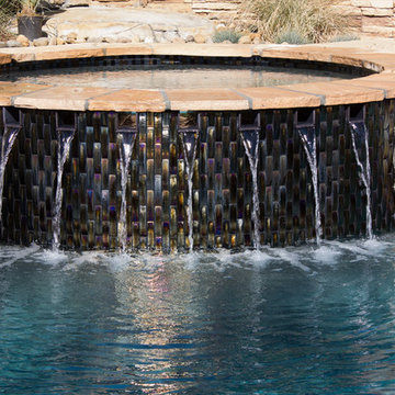 Perfecting Pretty Pools with Glass tile
