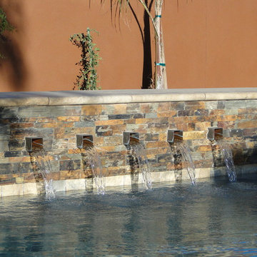 Phoenix Resort Style Diving Pool