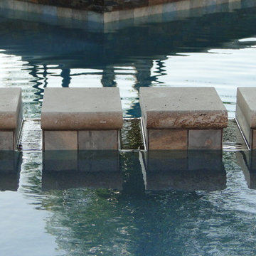 Phoenix Resort Style Diving Pool