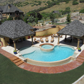 Pool and Spa with Guest House