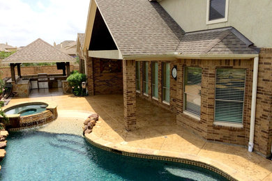 Inspiration for a southwestern pool remodel in Houston