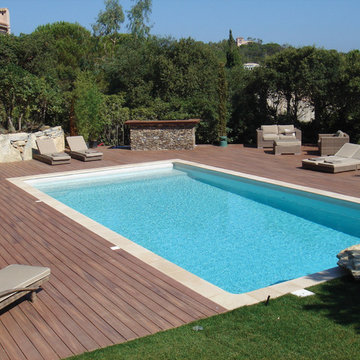 Pool Deck with Fiberon Composite Decking