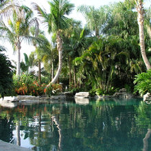 Outdoor Spaces: Pools, Water Features, Fountains