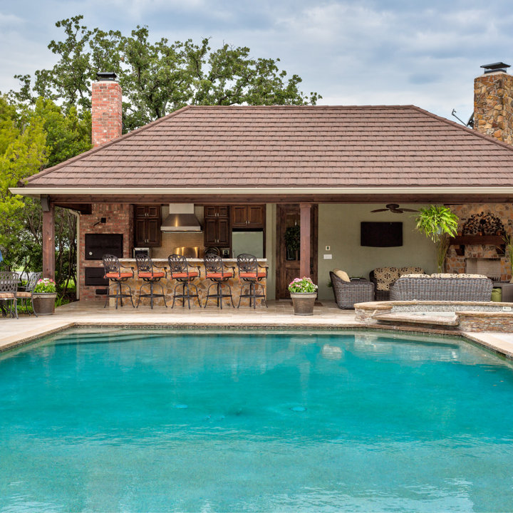 75 Beautiful Pool with a Pool House Ideas & Designs August 2022