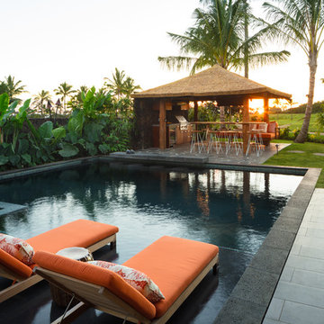 Pool Lounge