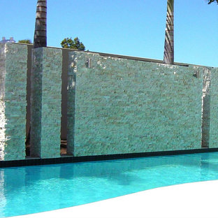 stone water wall on Stacked Stone Water Feature Houzz