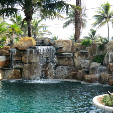 Pool waterfall
