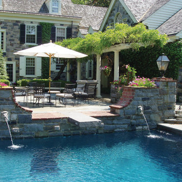 Pool with Fountain