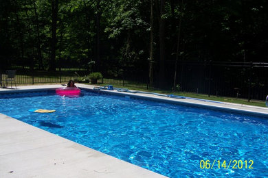 Design ideas for a classic swimming pool in Columbus.