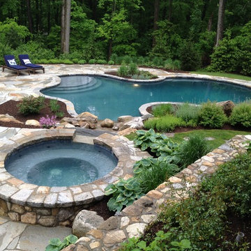 A Variety of Stone for Unique Pool Architecture