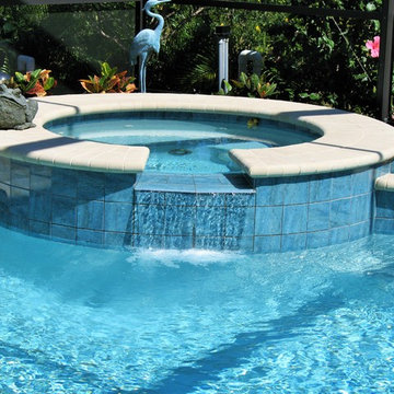 Pools with build in spas