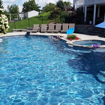 Custom Pool with spa & diving board