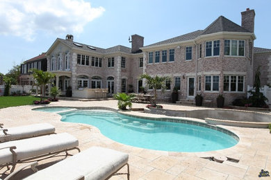 Example of an island style pool design in New York