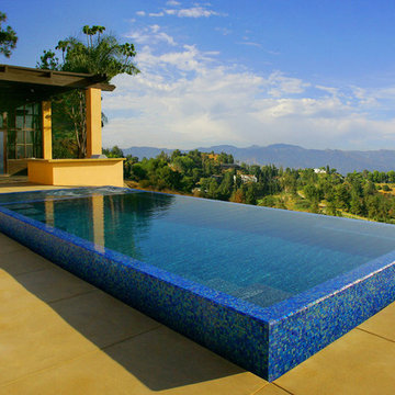 Raised and Tiled Zero Edge Infinity Pool