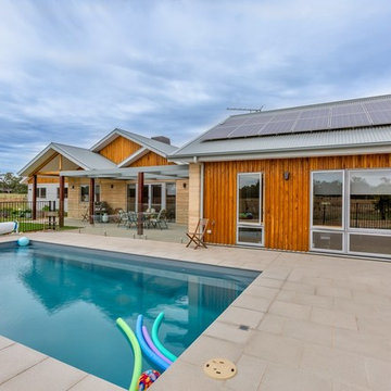 Rammed Earth & Radial Timber in Town