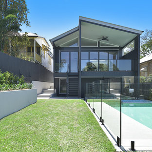 Design ideas for a contemporary pool in Brisbane.