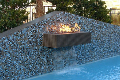 Идея дизайна: бассейн в современном стиле