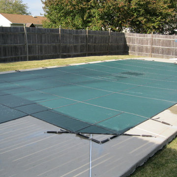 Residential Custom Solid Pool Cover With Drain Panels, Pennsville, NJ