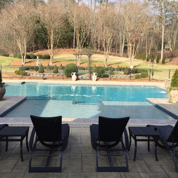 Riverchase, AL - Pool with Tanning Ledge & Spa