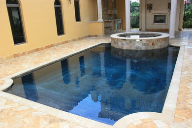 Example of a tuscan pool design in Miami