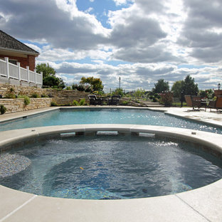 roman shaped swimming pool