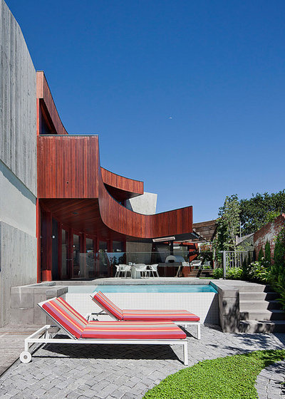 Contemporary Pool by bg architecture
