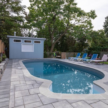 Russell Pickering Vinyl Pool Renovation