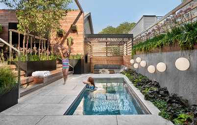 Outdoor Dream Rooms Give a Chicago Family More Space for Living