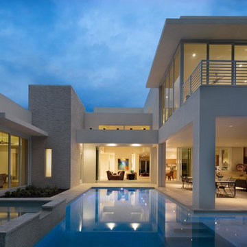Stylish Modern Home