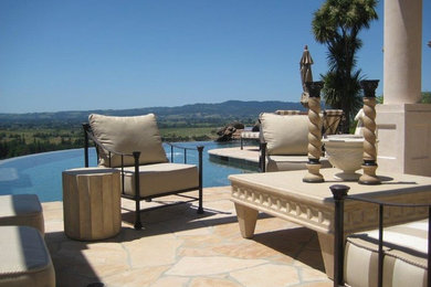 Example of a tuscan pool design in San Diego