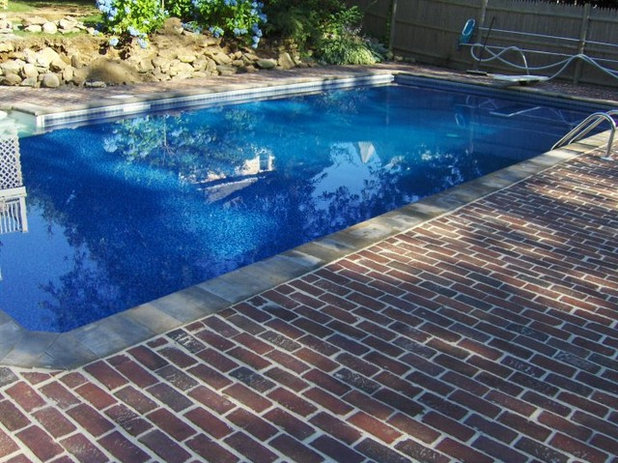 American Traditional Swimming Pool by M.J. Coleman & Sons