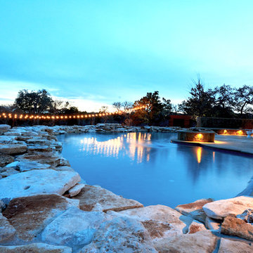 Texas Hill Country Retreat Exterior / Patio / Pool